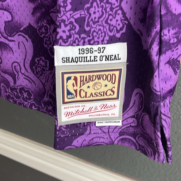 Shaq Jersey - Picture 4 of 5